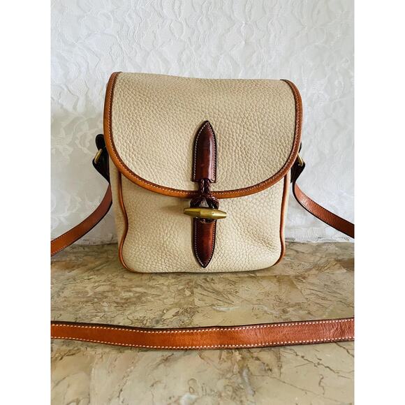 Vtg DOONEY and BOURKE tan beige braided toggle equestrian crossbody/shoulder bag - Picture 1 of 9
